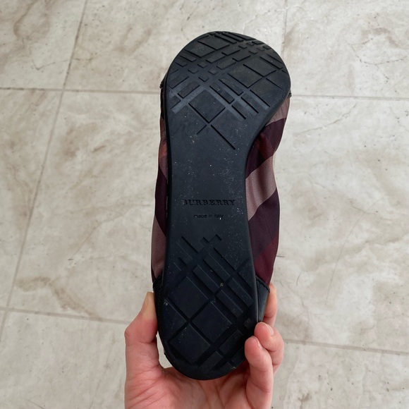 Burberry Made in Italy Nova Check Print Nylon Leather Round Toe Ballet Flats 7 - Picture 11 of 11